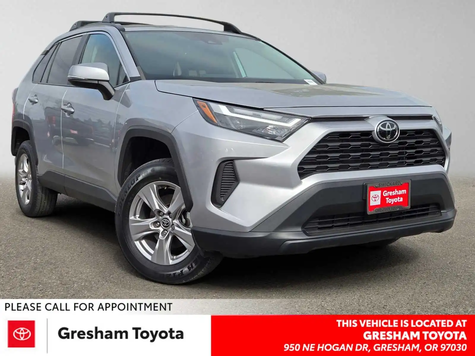 2023 Toyota RAV4 XLE AWD's photo