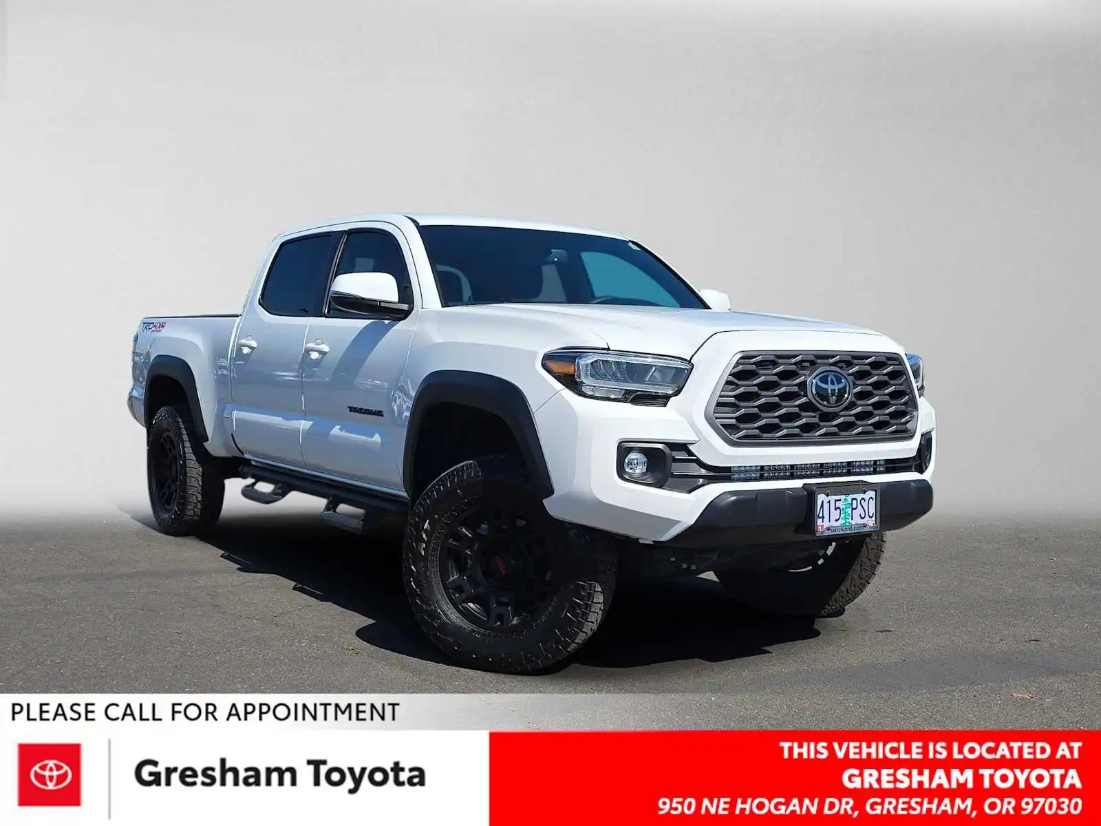 2023 Toyota Tacoma TRD Off-Road Double Cab 4WD Auto Long Bed's photo