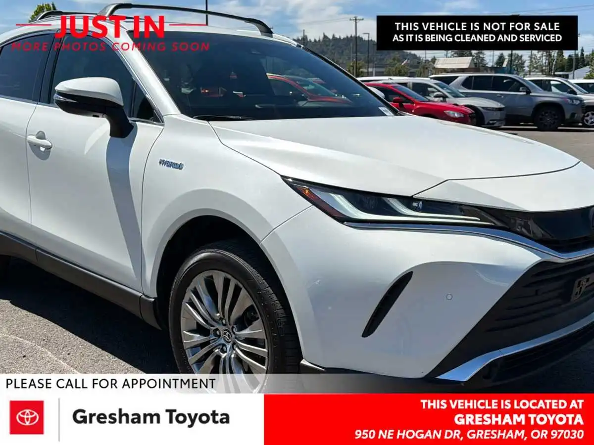 2021 Toyota Venza XLE Hybrid AWD's photo