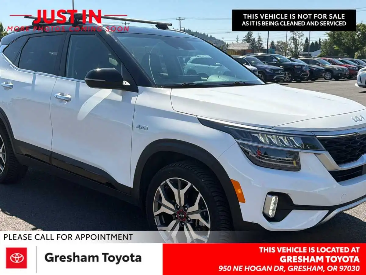 2023 Kia Seltos SX AWD's photo