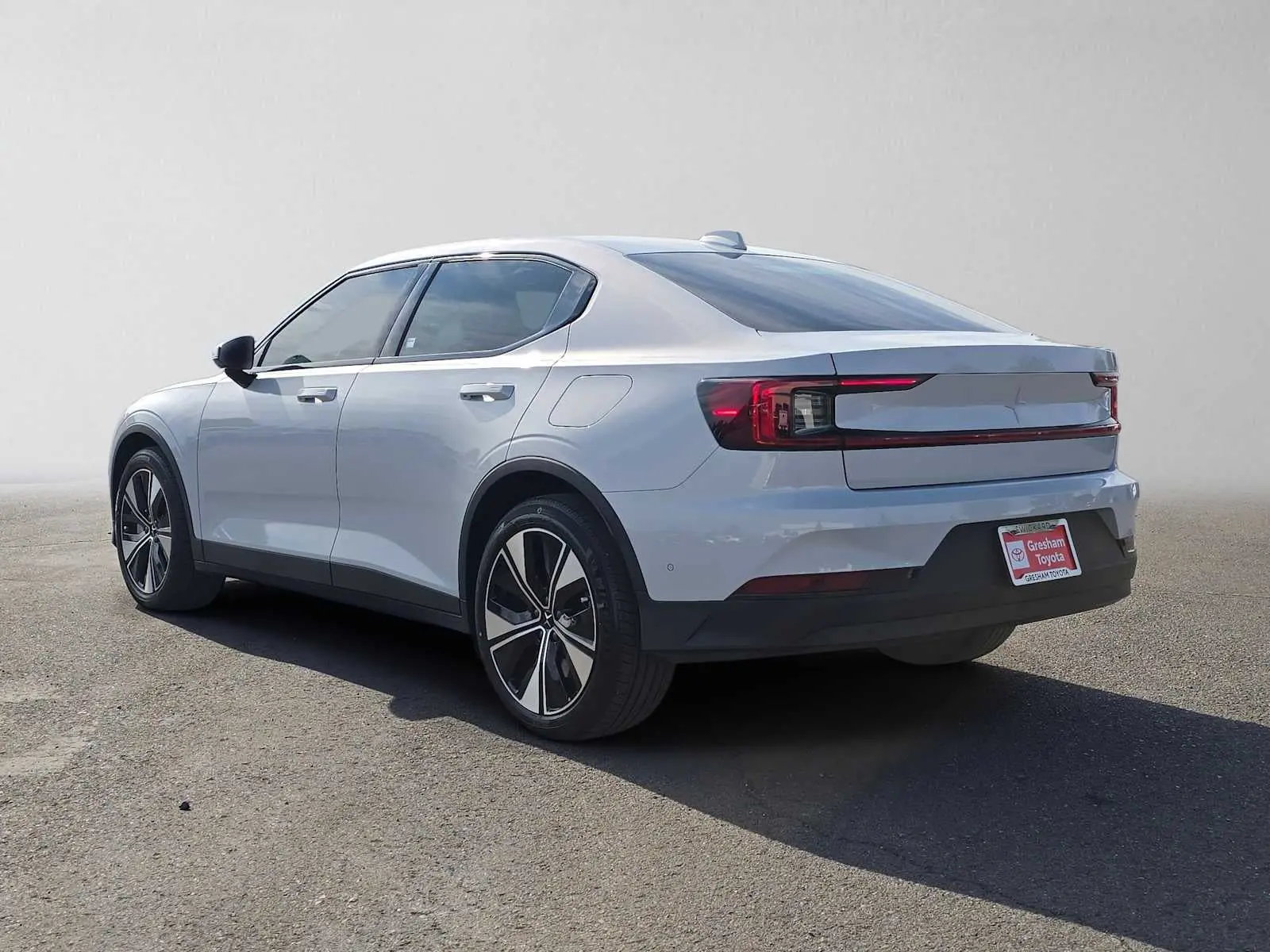 2024 Polestar 2 Long Range Dual Motor photo 5