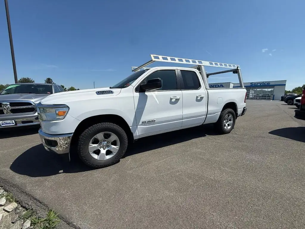 2021 RAM 1500 Big Horn/Lone Star 4WD Quad Cab 6'4 photo 1
