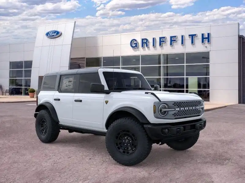 2026 Ford Bronco Badlands 4WD's photo