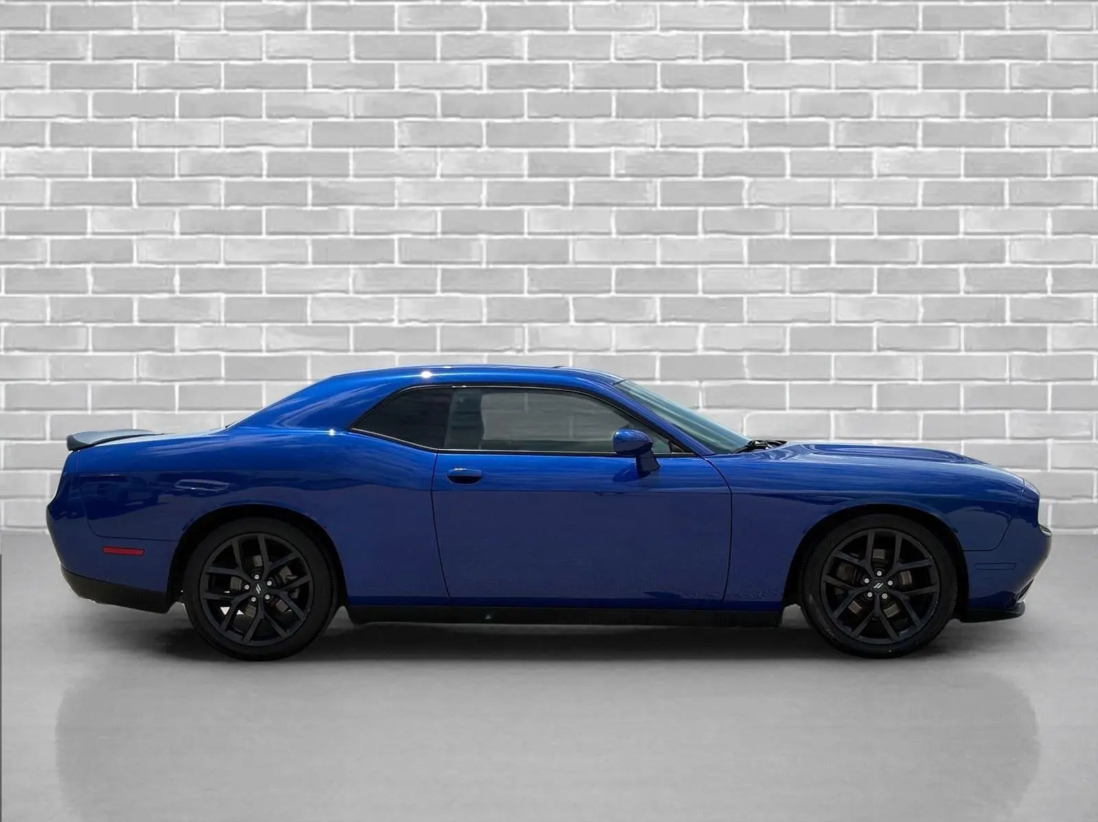 2021 Dodge Challenger GT Auto photo 4