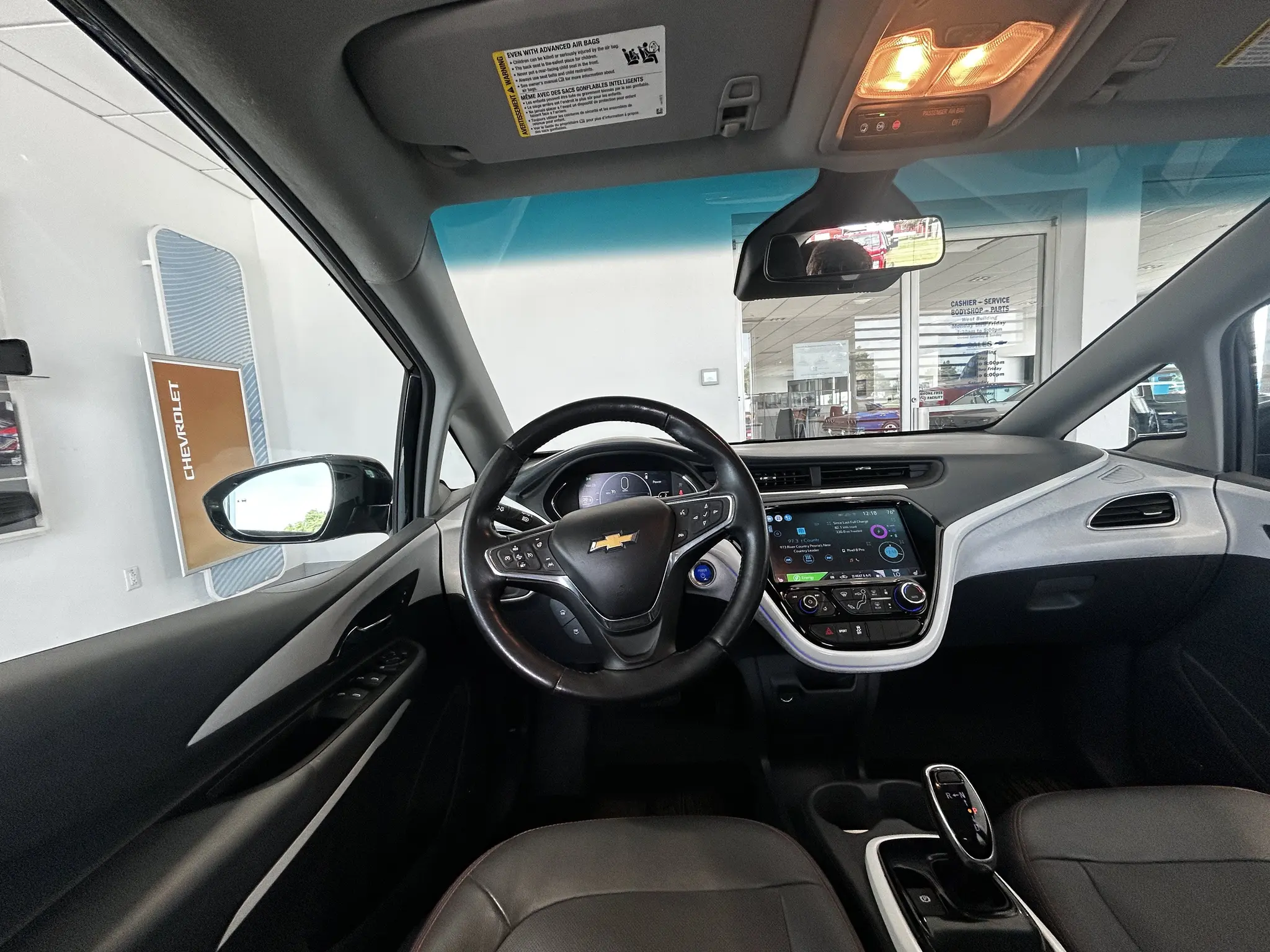 2018 Chevrolet Bolt EV Premier Auto photo 3