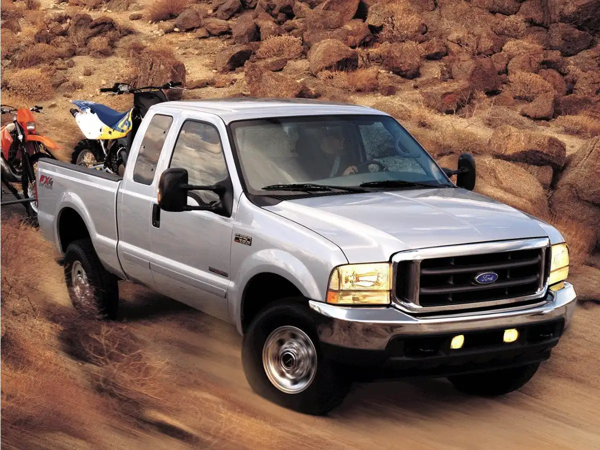 2003 Ford F-350 XL 4x4 Crew Cab SWB's photo