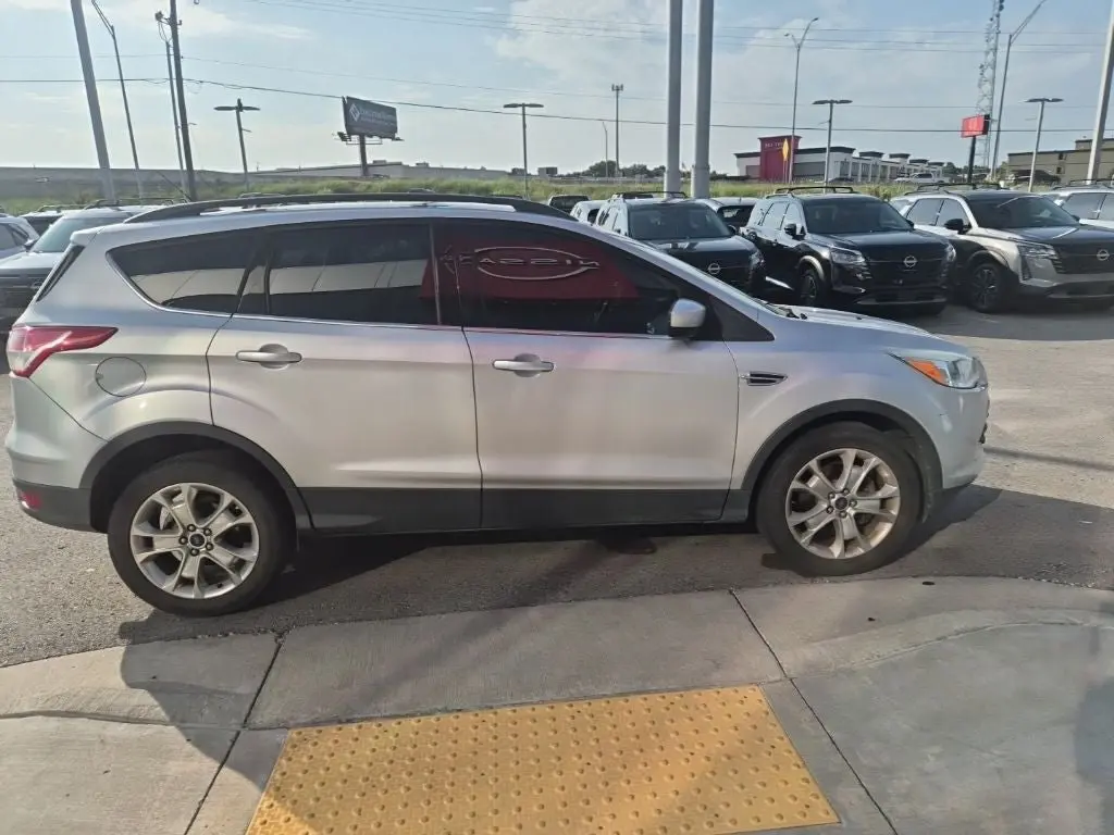 2013 Ford Escape SE photo 4
