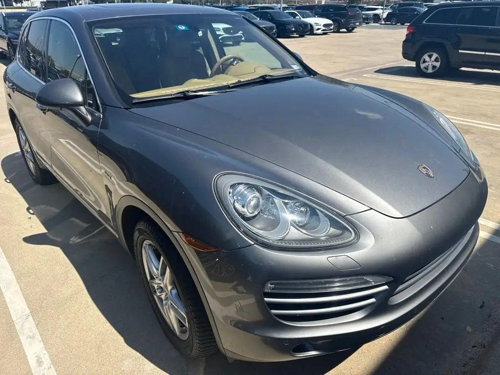 2013 Porsche Cayenne Diesel photo 1