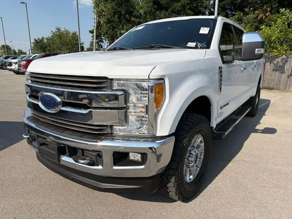2017 Ford F-250 King Ranch 4x4 Crew Cab 6-3/4' Box's photo