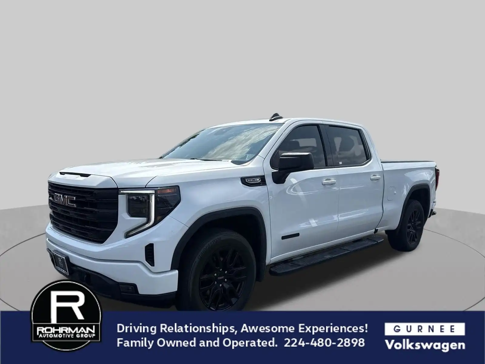 2023 GMC Sierra 4WD Crew Cab Short Box Elevation's photo