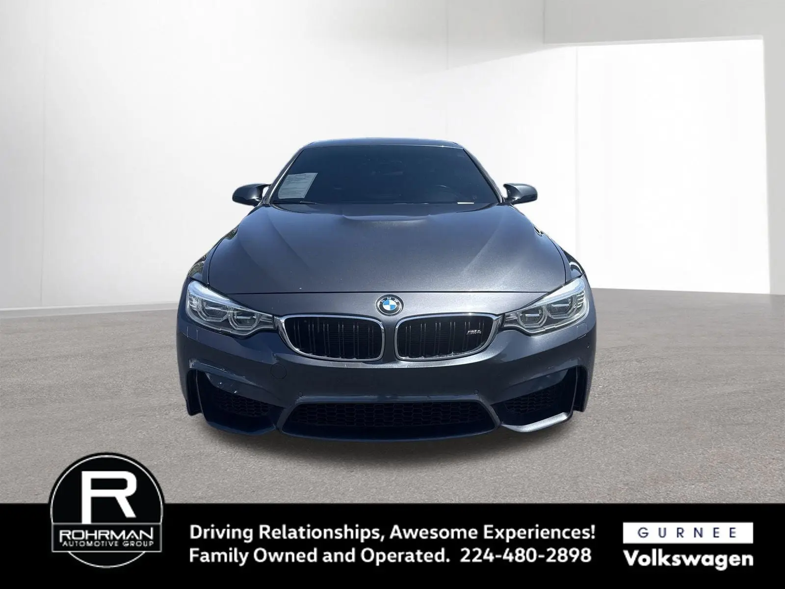 2015 BMW M4 Base photo 3