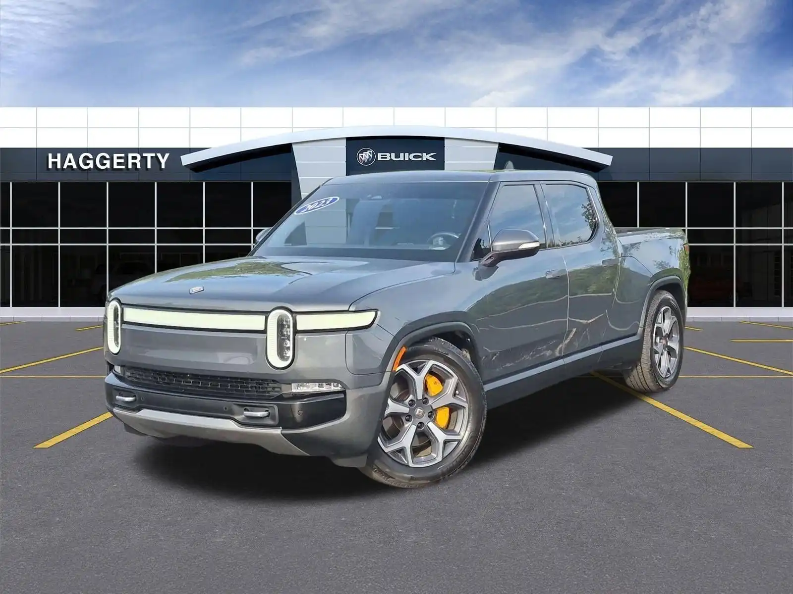 2023 Rivian R1T Adventure Quad-Motor Large Pack's photo