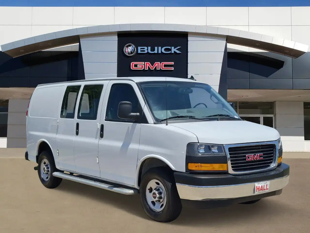 2024 GMC Savana 2500's photo