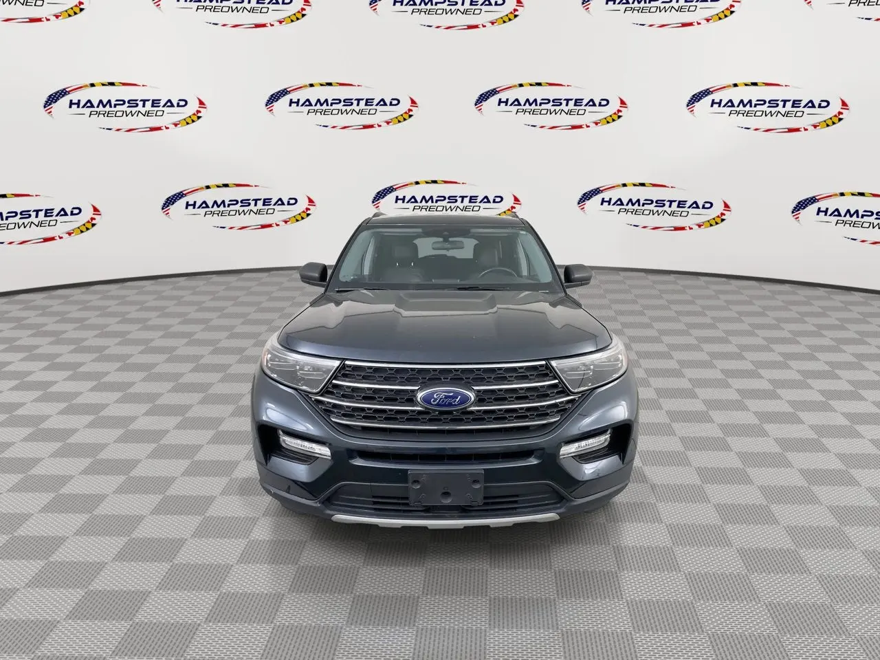 2022 Ford Explorer XLT 4WD photo 3