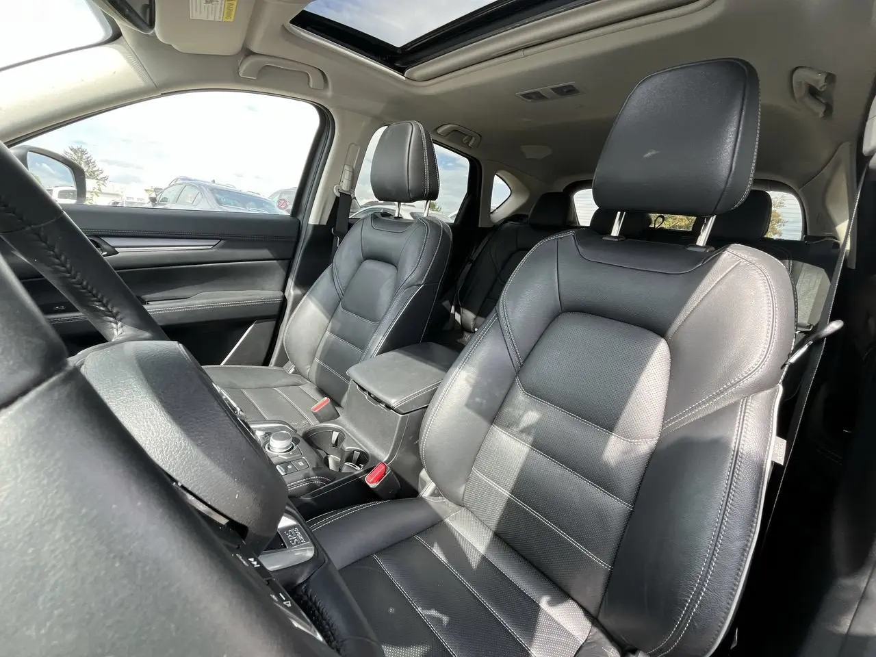 2025 Mazda CX-5 Premium Plus AWD Auto Package S photo 4