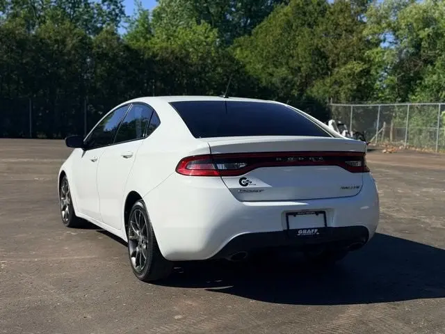 2013 Dodge Dart SXT photo 5