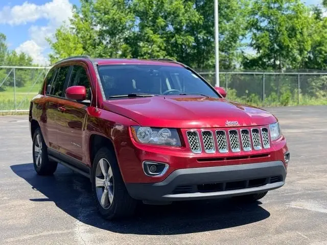 2017 Jeep Compass High Altitude 4X4 photo 3