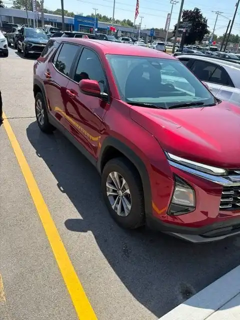 2025 Chevrolet Equinox LT 1.5T's photo
