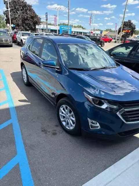 2021 Chevrolet Equinox LT 1.5T's photo
