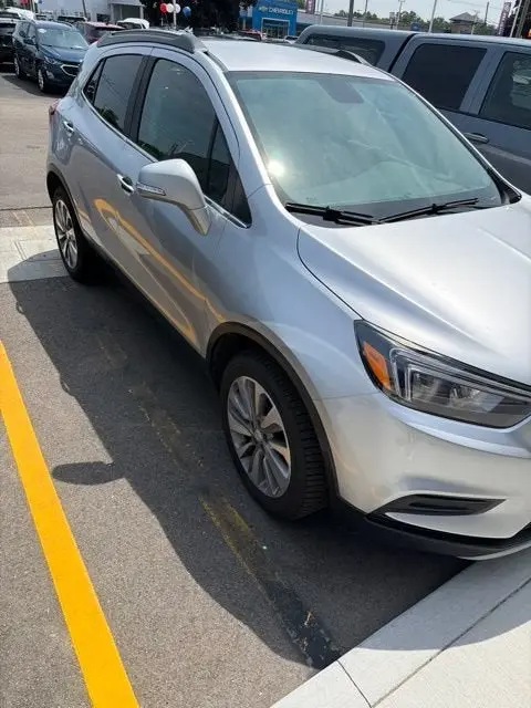 2019 Buick Encore Preferred AWD photo 3