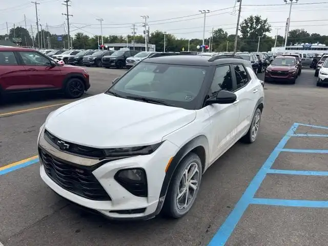 2023 Chevrolet Trailblazer RS's photo
