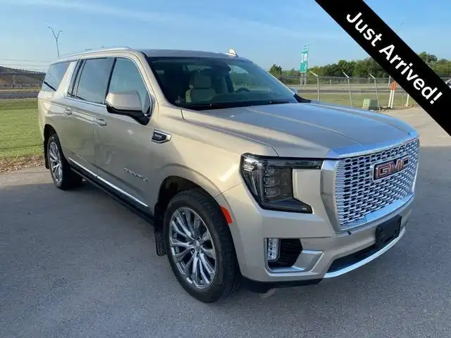 2023 GMC Yukon Denali's photo