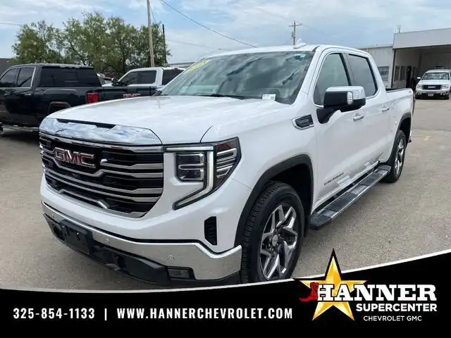2023 GMC Sierra SLT 4WD Crew Cab Short Box's photo