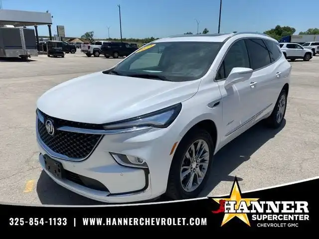 2022 Buick Enclave Avenir's photo