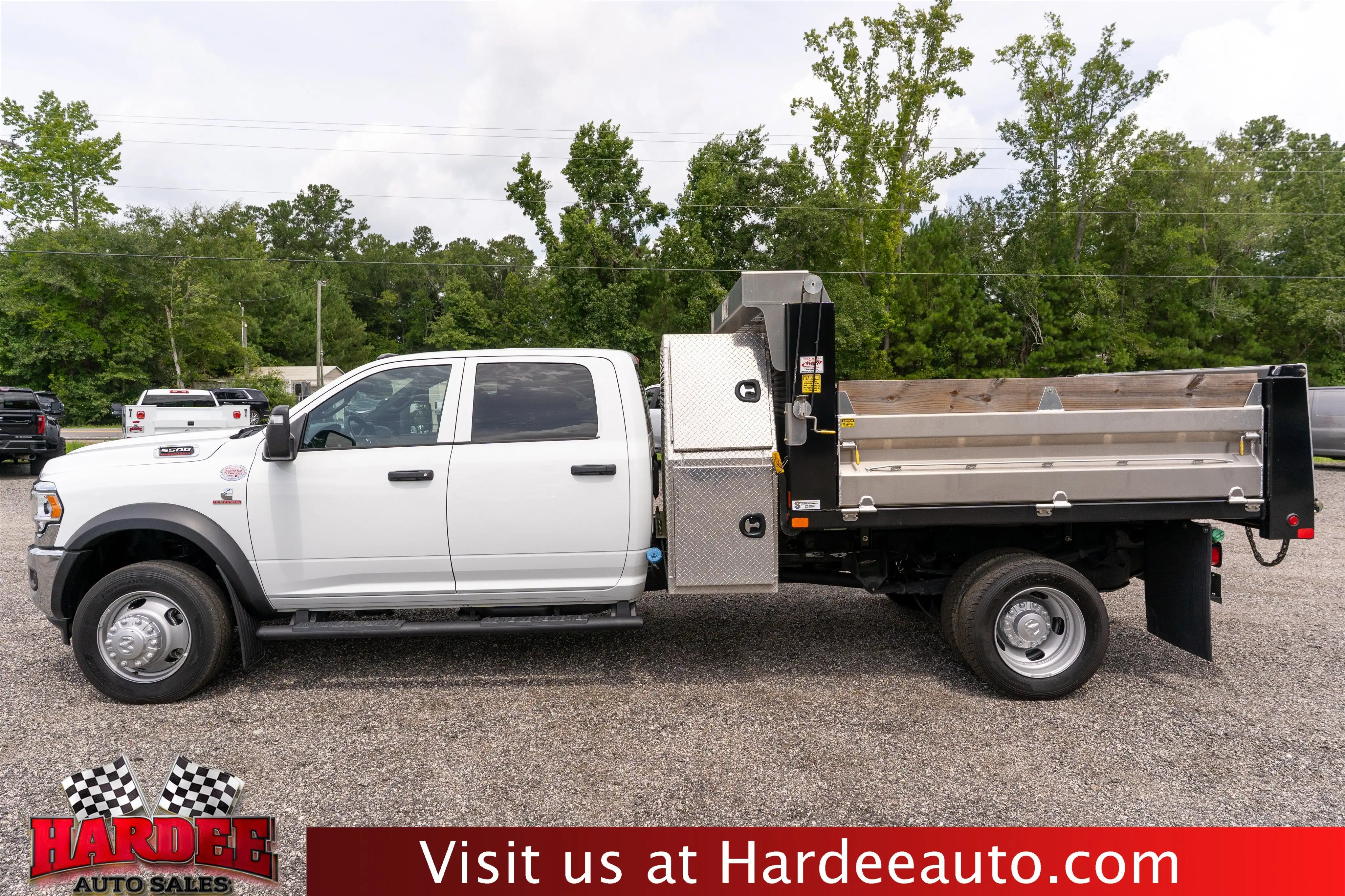 2024 RAM 5500 Tradesman 4X4 Crew Cab DRW 197" WB's photo