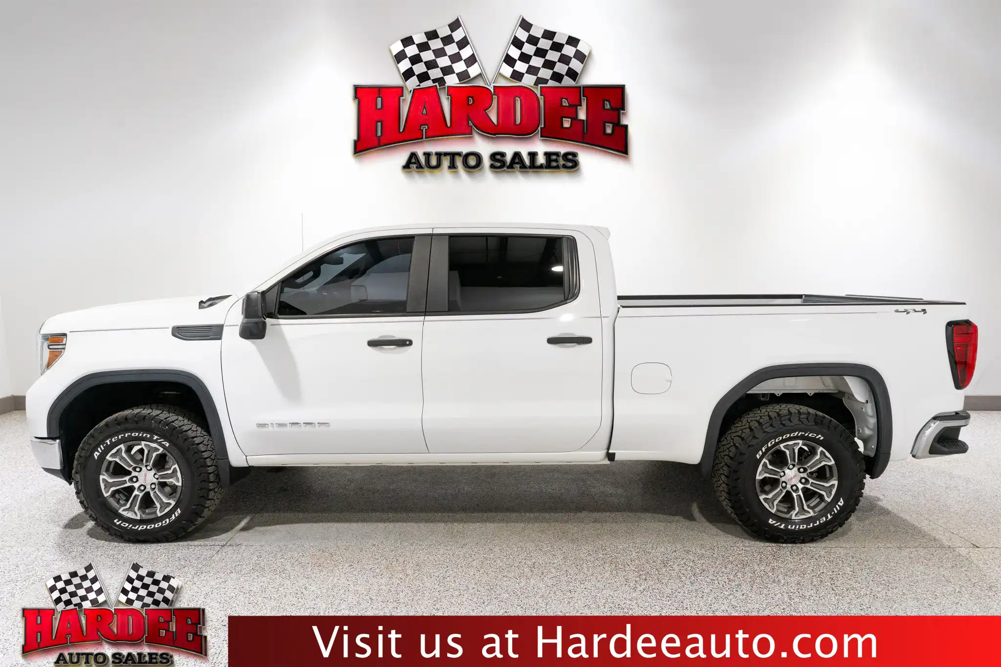 2020 GMC Sierra 4WD Crew Cab Standard Box's photo
