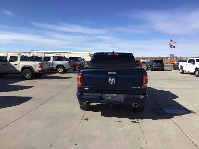 2019 RAM 1500 Limited 4x4 Crew Cab 5'7 photo 4