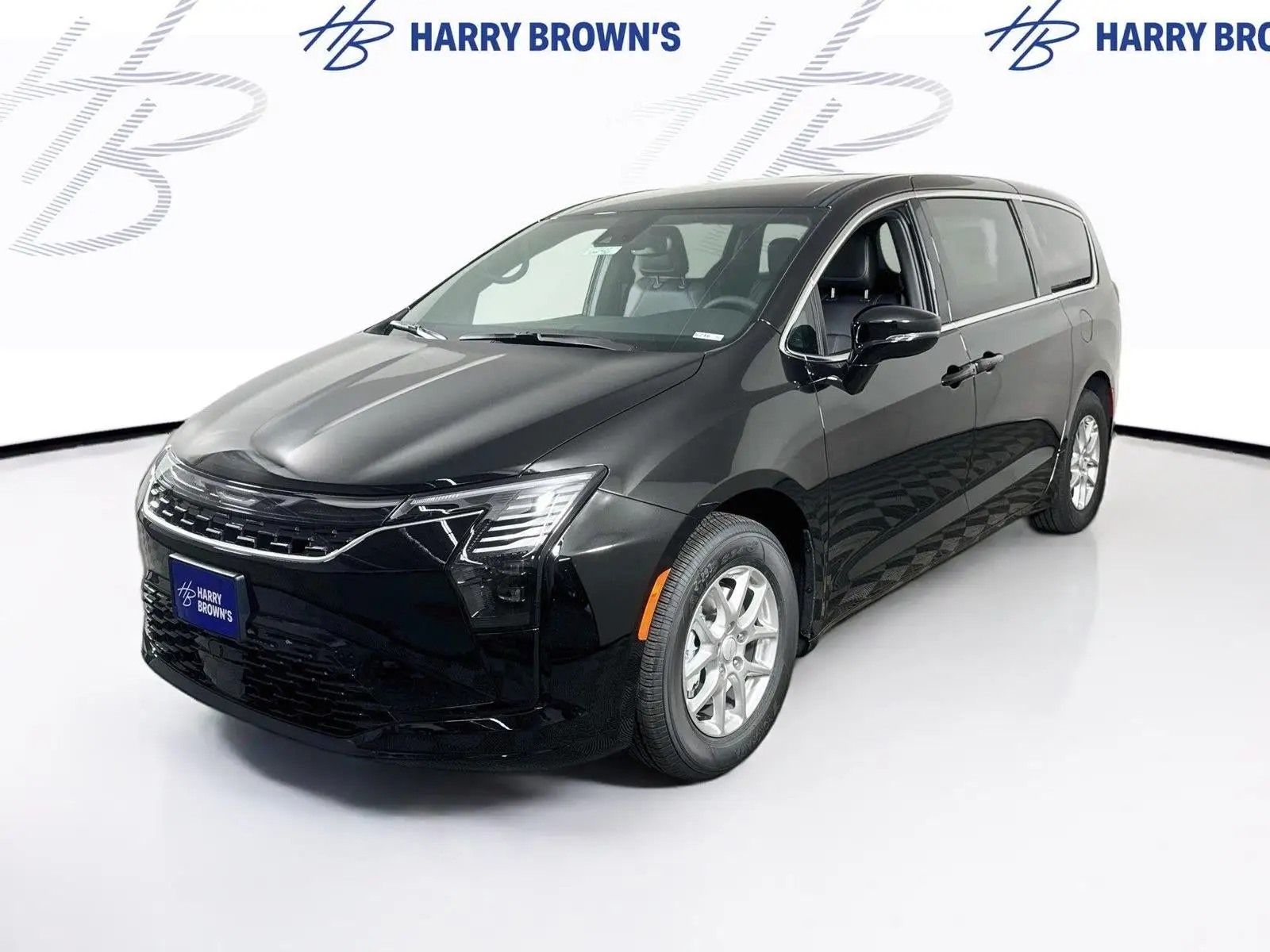 2027 Chrysler Pacifica Select photo 1