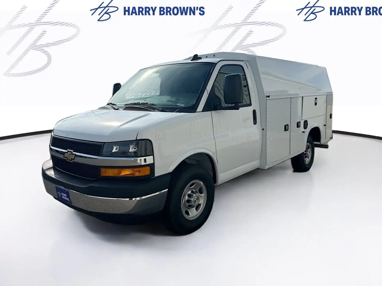 2026 Chevrolet Express 3500 139 WB's photo