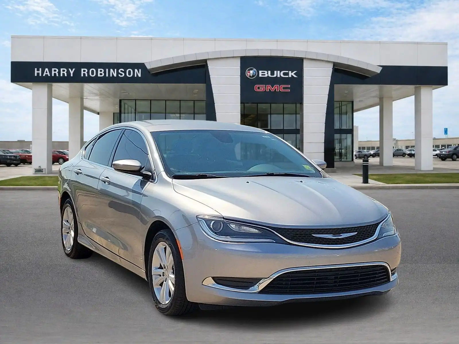 2016 Chrysler 200 Limited's photo