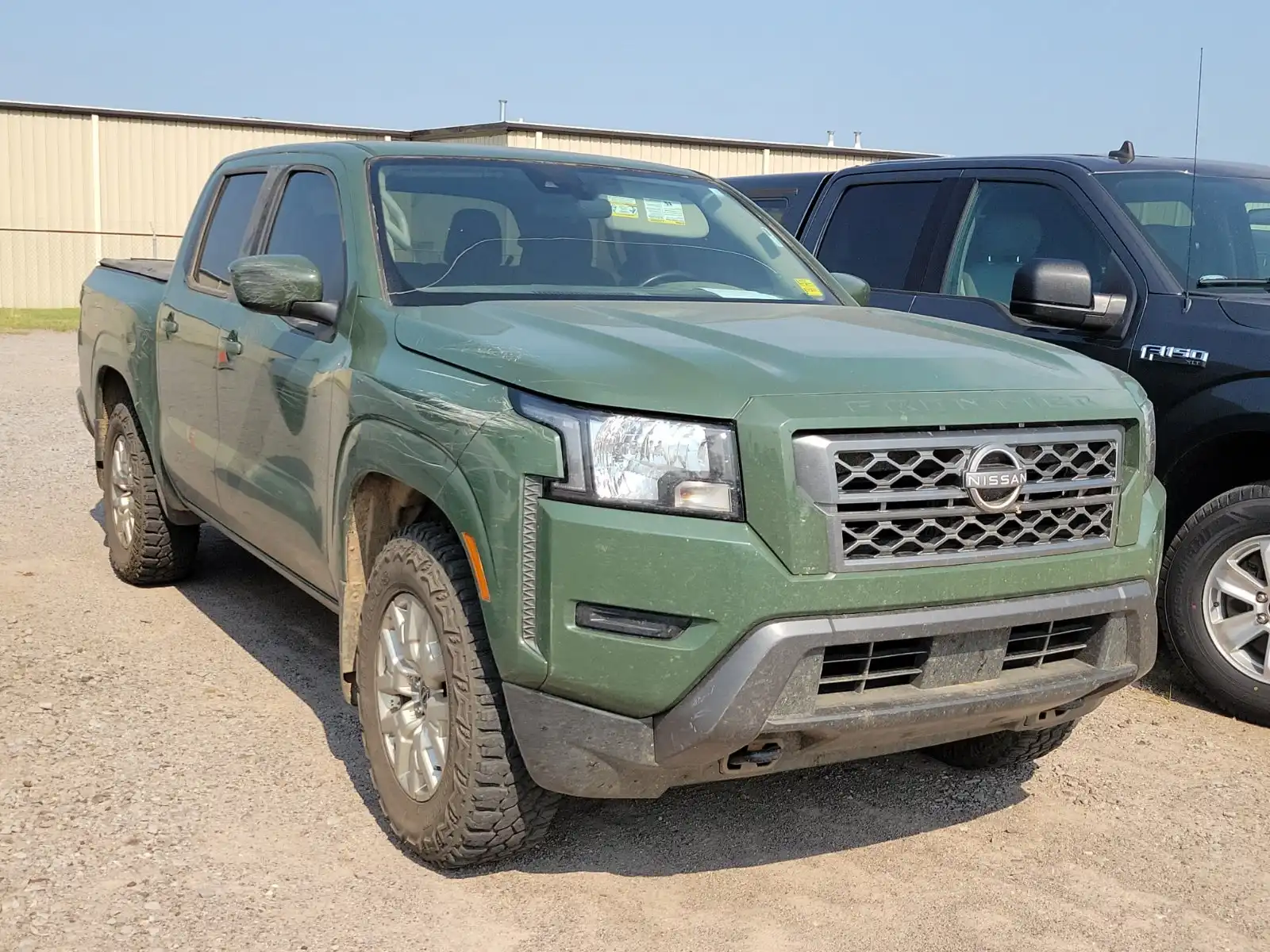 2023 Nissan Frontier SV Crew Cab 4X4 SWB's photo