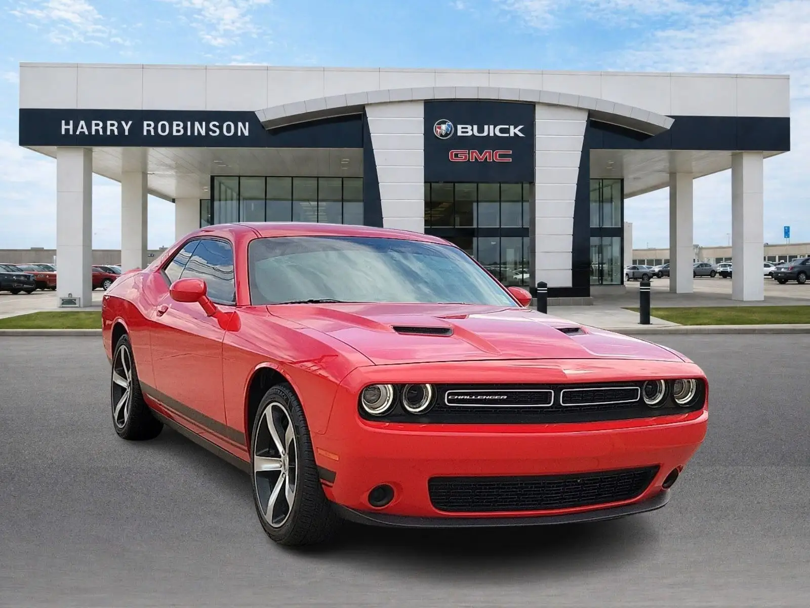 2019 Dodge Challenger SXT Auto photo 1