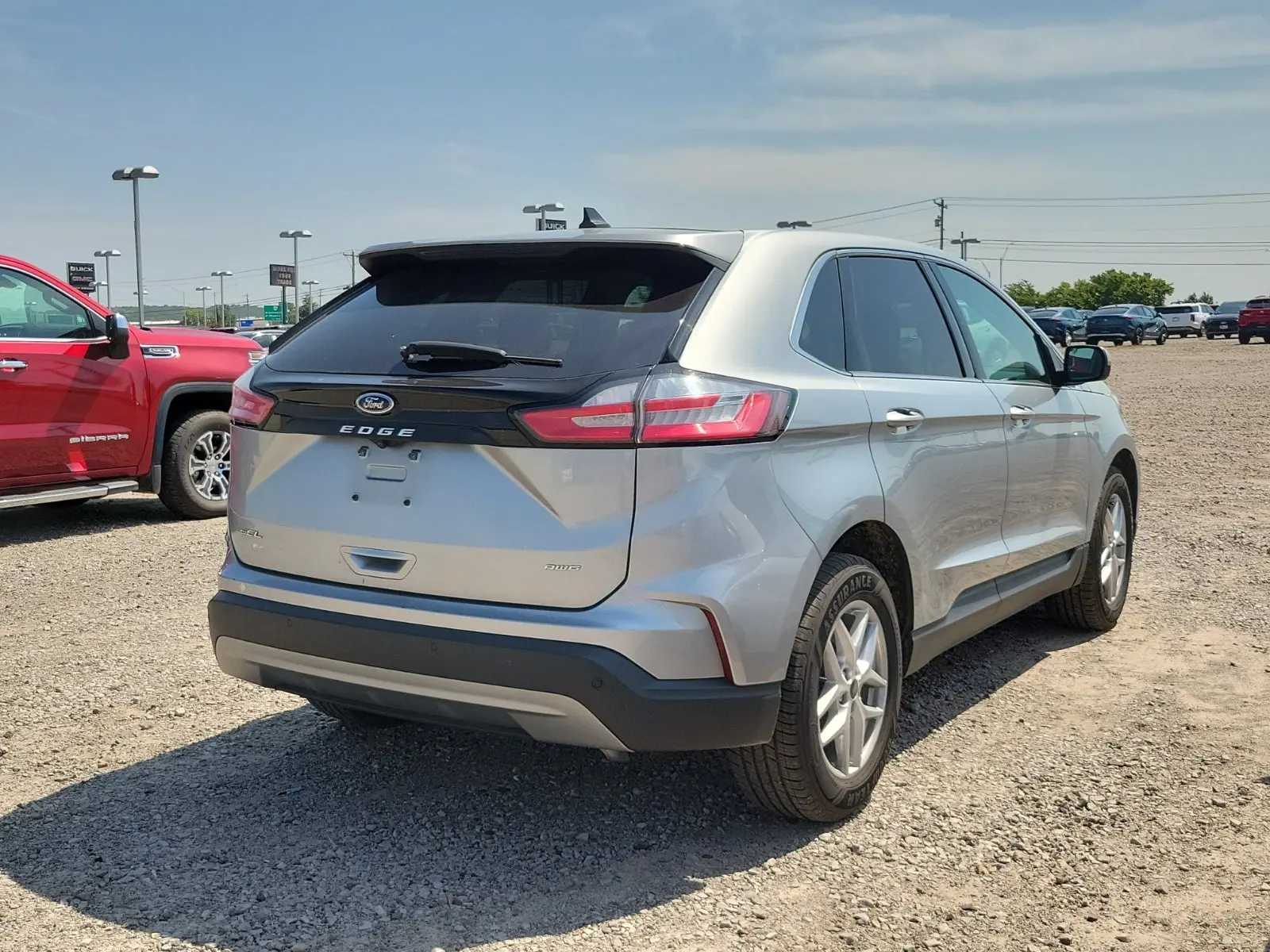 2024 Ford Edge SEL AWD photo 4