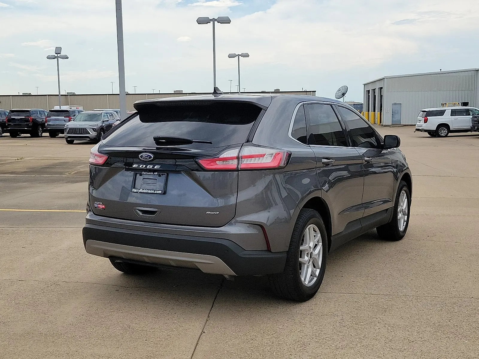 2023 Ford Edge SEL AWD photo 5