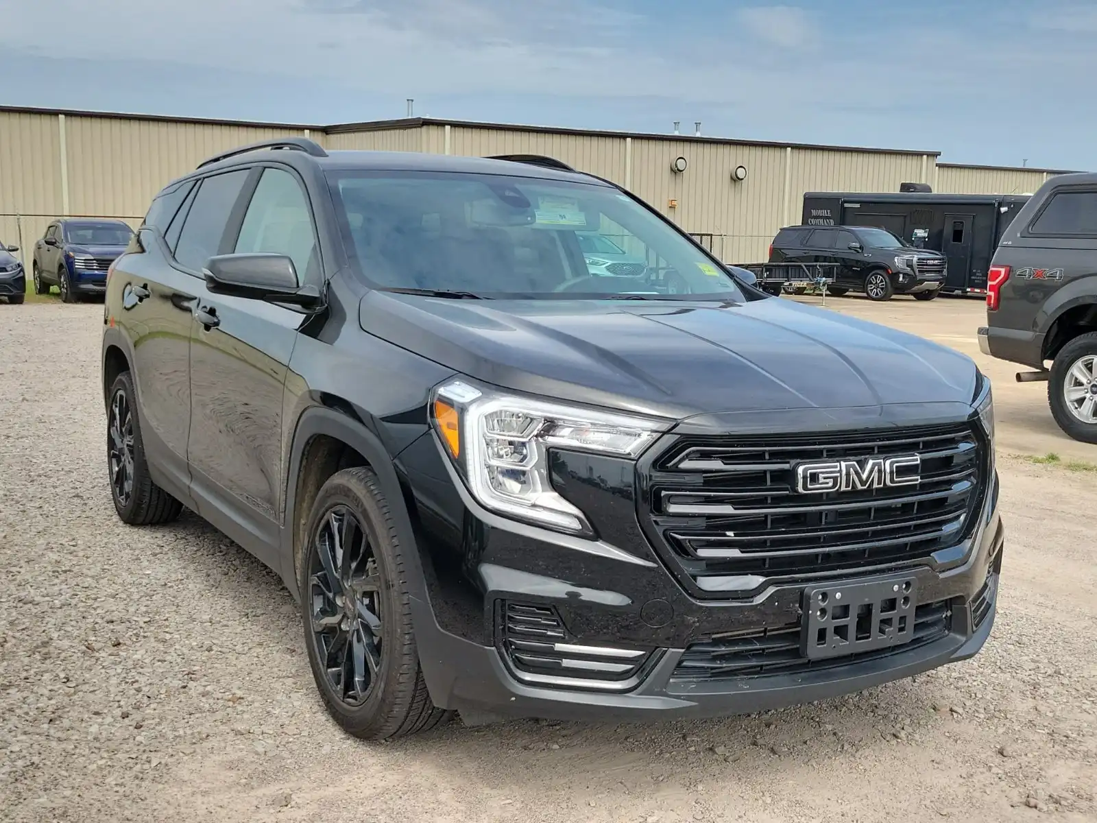 2023 GMC Terrain SLE FWD's photo