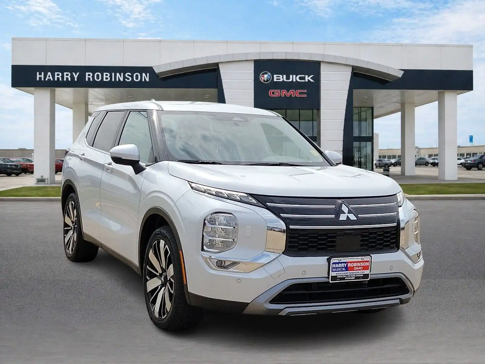 2025 Mitsubishi Outlander SE S-AWC's photo