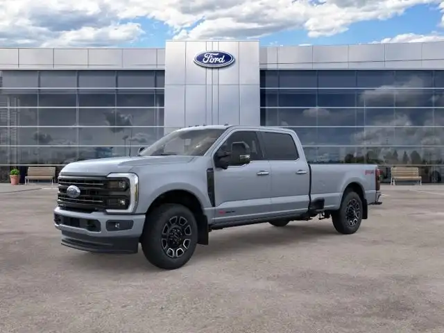 2026 Ford F-350 Platinum 4x4 Crew Cab 8' Box SRW's photo