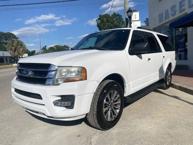 2015 Ford Expedition XLT EL photo 5