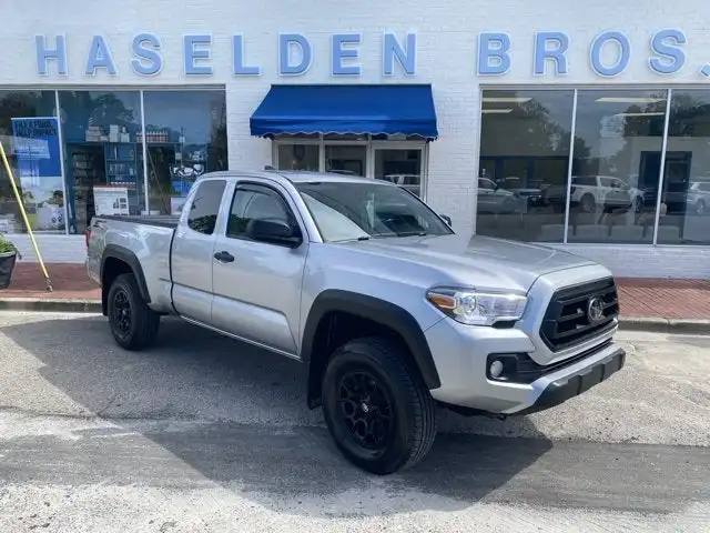 2022 Toyota Tacoma SR Access Cab 4WD V6 Auto Std Bed's photo