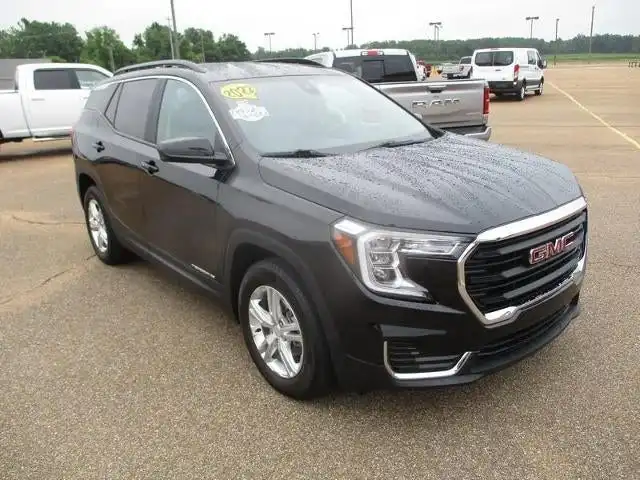 2022 GMC Terrain SLE FWD's photo