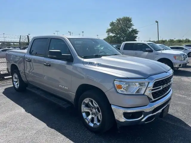 2023 RAM 1500 Big Horn/Lone Star Crew Cab 5'7's photo