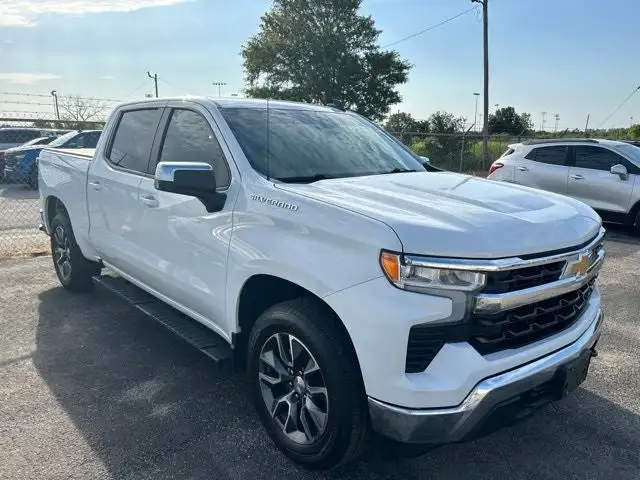 2023 Chevrolet Silverado 1500 LT 4X4 Crew Cab Short Box's photo