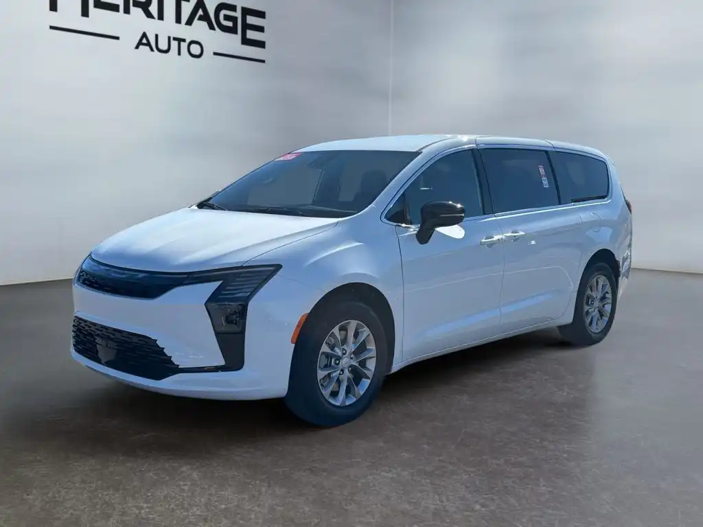 2027 Chrysler Pacifica Select AWD's photo