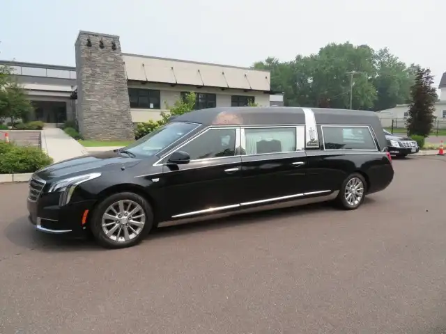 2019 Cadillac XTS's photo