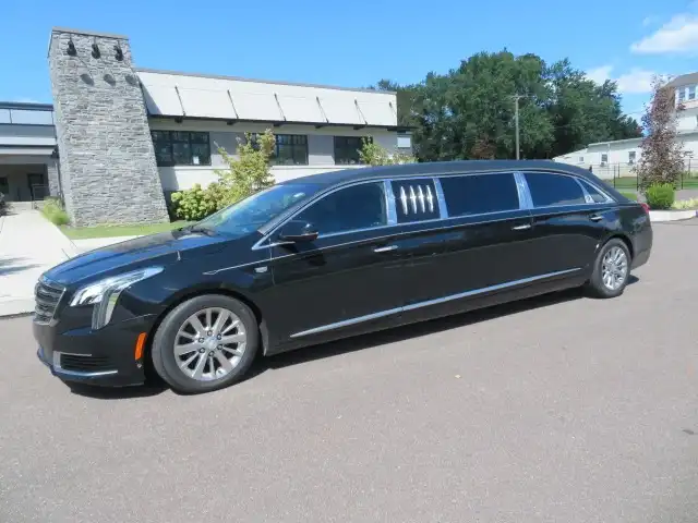 2018 Cadillac XTS Used 2018 Cadillac S&S Raised Roof 70 Inch Stretch Limousine's photo