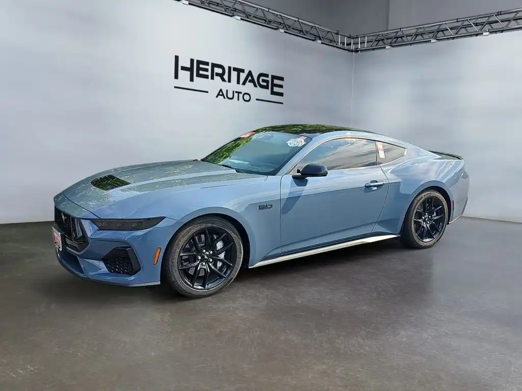2025 Ford Mustang GT Premium Fastback's photo